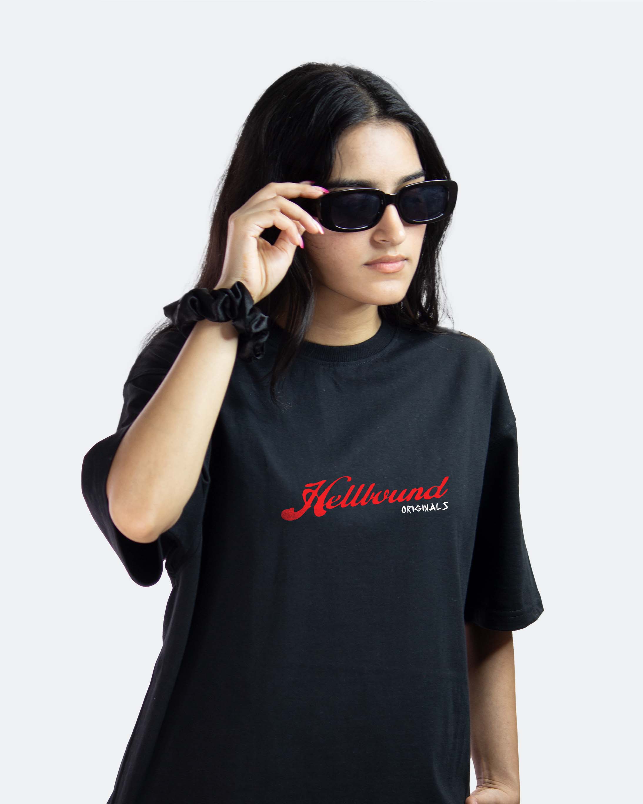 Born To Kill - Unisex Oversized T-shirt